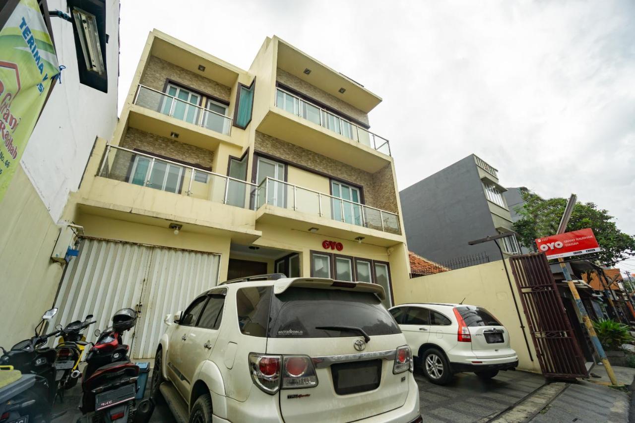 ホテル Oyo 2357 シャリアー グランド ラウダー ジャカルタ エクステリア 写真