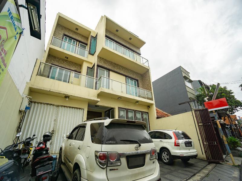 ホテル Oyo 2357 シャリアー グランド ラウダー ジャカルタ エクステリア 写真